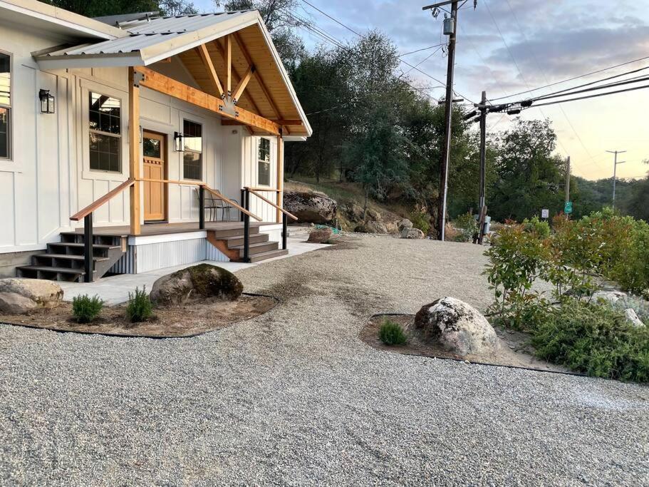 Soleil Luna 2 Miles From Sequoia Park Entrance Three Rivers Εξωτερικό φωτογραφία